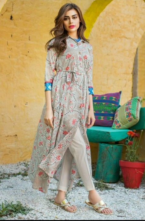 Winter Shirt Design, New Pakistani Dresses, Dress Design Pakistani, Pakistani Casual Dresses, डिजाइनर कपड़े, Dresses Design, Gaun Fashion, Pakistani Fashion Casual, Pakistani Dresses Casual