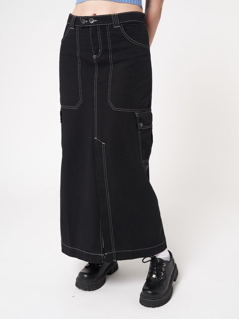 Hey, take a look at our contrast stitch cargo maxi skirt in black. The perfect summer to wear all summer long. Find more maxi skirts for women & vintage inspired clothing, grunge and retro fashion at Minga London. The scroll is over. Cargo Skirt Outfit, Minga London, Maxi Skirt Outfits, Vintage Inspired Outfits, Black Cargo, Cargo Skirt, Skirts For Women, Pinterest Outfits, Women Cargos