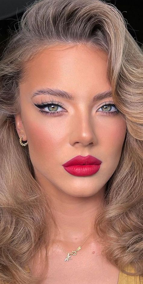 latest makeup trends 2022, makeup looks, makeup trends summer 2022, makeup ideas 2022, makeup trends winter 2022, makeup trends autumn 2022, makeup trends 2022 , 2022 eye makeup trends, makeup trends 2023, makeup look euphoria, makeup ideas colorful 2020s Makeup Trends, Autumn 2023 Makeup, Make Up Trend For 2024, Latest Makeup Trends 2023, 2023 Make Up Trends, Winter 2023 Makeup Trends, Fall/winter 2022-2023 Makeup Trends, Makeup Trends 2023 Winter, Trend Makeup 2024