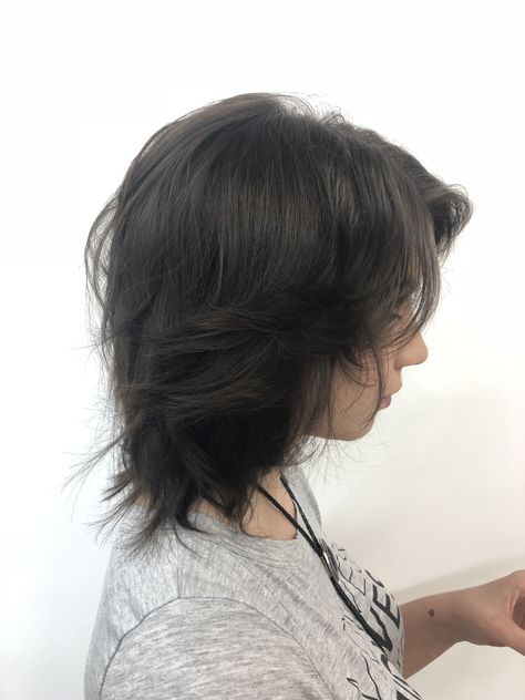 Textured Wolfcut, Messy Layers Short Hair, Corte Shaggy, Messy Haircut, Short Hair Tomboy, Short Grunge Hair, Textured Haircut, Hair Inspiration Short, Shot Hair Styles