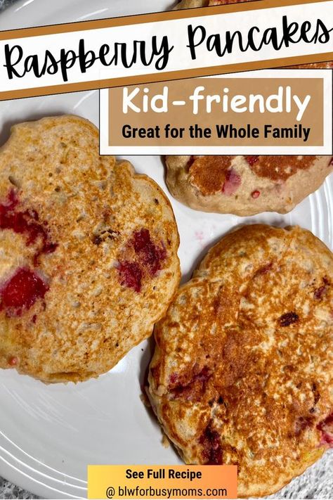 These raspberry pancakes are an easy raspberry recipe to make for breakfast. Kids and adults love them! Pancake For Baby, Pancake Recipe For Kids, Pancakes For Baby, Toddler Breakfast Recipes, Raspberry Recipe, Raspberry Breakfast, Breakfast Kids, Raspberry Pancakes, Kids Pancakes