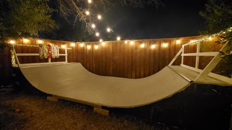 Backyard Miniramp, Half Pipe Plans, Mini Ramp, Oregon City, Concrete Wood, Concrete Blocks, Cabbage Patch, Skate Park, Wood Screws