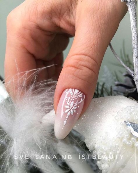 White Mandala Nail Art & Sugar Effect Nail Design over Babyboomer Nails ~ Stylish White Christmas Nails Ideas Off White Almond Nails Designs, Wedding Nails For Bride Designs, Romantic Nails Brides, Mandala Nail Art, Lace Wedding Nails, White Nails Ideas, Nails Plain, White Lace Nails, Mandala Nails