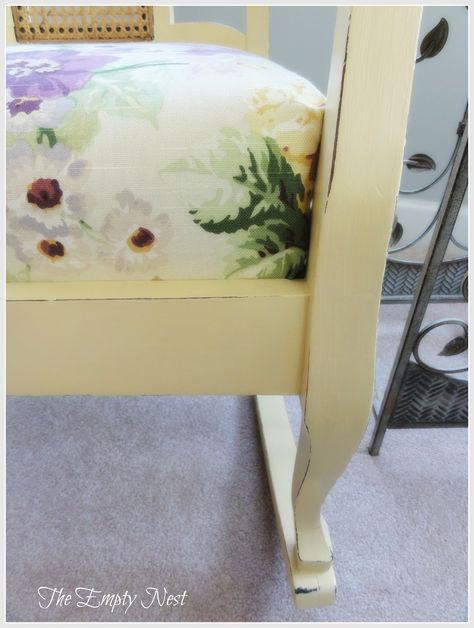 The Empty Nest: ~ A butter yellow Chalk Paint™ rocker ~ Yellow Chalk Paint, Fusion Paint, Art Creativity, Empty Nest, Yellow Kitchen, Butter Yellow, Milk Paint, About Art, Cottage Decor