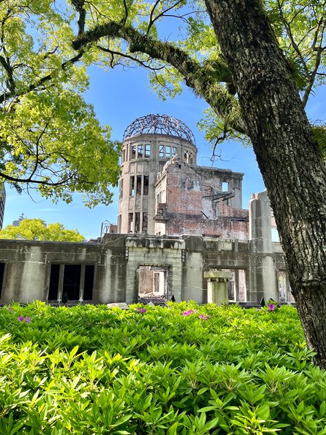 Commonly known as the Atomic Bomb Dome, the memorial is part of the Hiroshima Peace Memorial Park. Designed by the Czech architect Jan Letzel, the building originally served as a venue for arts and educational exhibitions. On 6 August 1945, the building survived the explosion and now it serves as a memorial to those who were killed in the atomic bombing of Hiroshima. In 1996, it was listed as a UNESCO World Heritage Site. Hiroshima Peace Memorial, Japan Map, Hiroshima Japan, Memorial Museum, Memorial Park, Hiroshima, Unesco World Heritage Site, Unesco World Heritage, Heritage Site