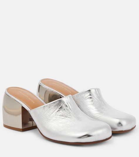 Silver Mules, Kinds Of Shoes, Footwear Collection, Leather Mules, Dries Van Noten, Casual Street Style, Mid Heel, Leather Items, Metallic Leather