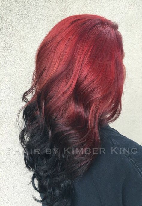 Pelo Color Vino, Reverse Ombre Hair, Hair Color Styles, Black Hair Ombre, Color Block Hair, Red Hair Trends, Summer Hair Color Ideas, Reverse Ombre, Red Ombre Hair