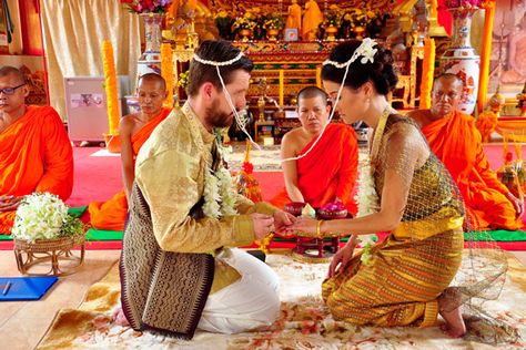 Buddhist Wedding ☸️ Register Marriage, Marriage Traditions, Buddhist Wedding, Thailand Wedding, Koh Chang, Traditional Marriage, Tamil Wedding, Bengali Wedding, Religious Ceremony