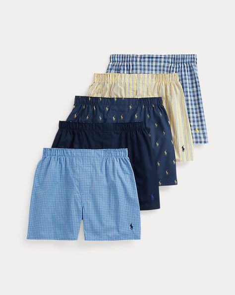 Made with lightweight woven cotton, our Classic Fit boxers are finished with Ralph Lauren’s signature embroidered Pony. Ralph Lauren Boxers, S Signature, Woven Cotton, Cotton Weaving, Ralph Lauren, Mens Outfits, Gifts, Clothes