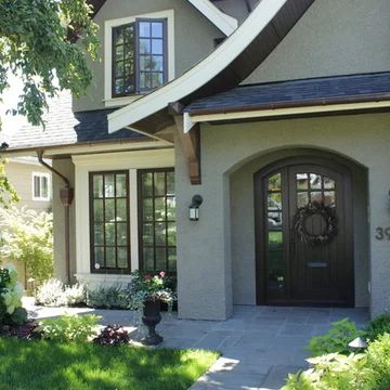 Stucco Exterior Makeover, Grey Stucco House Exterior, Exterior Stucco House Colors, Gray Stucco Exterior, Stucco Exterior Colors, Stucco House Colors, Exterior Stucco, Grey Exterior House Colors, Stucco House