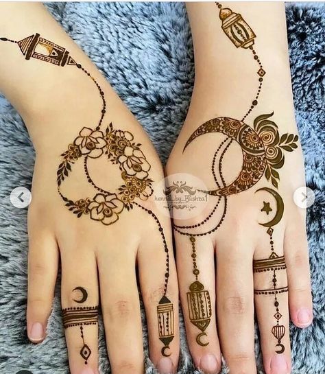 Minimalist Mehendi, Hanna Tattoo, Beautiful Mehndi Designs, Eid Mehndi, Henna Hand, Easy Henna, Finger Henna Designs, Eid Mehndi Designs, Simple Henna Tattoo