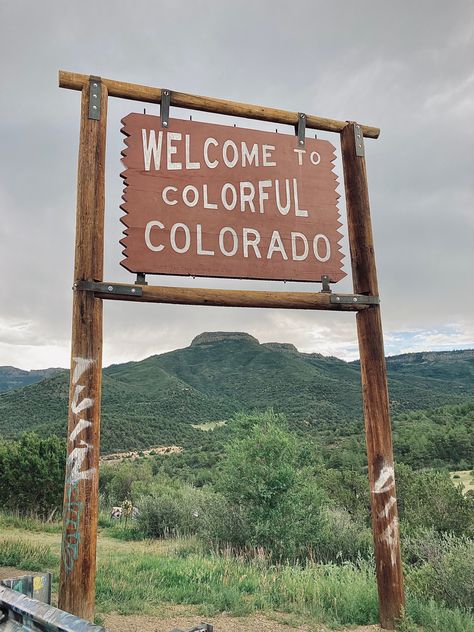 Outdoorsy Aesthetic, Vintage Garden Parties, Moving To Colorado, Capitol Reef National Park, Road Trip Fun, Rocky Mountain National Park, Zion National Park, Travel Goals, Country Life