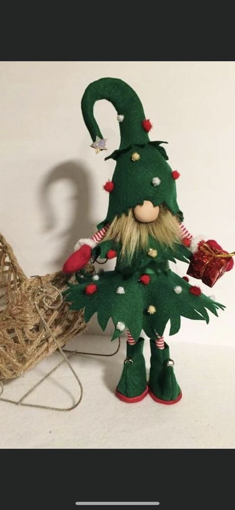 Elf Gnome Diy, Holiday Gnomes Diy, Diy Gnomes With Legs Tutorials, Gnome With Legs Diy, Chrustmas Tree Gnome, Homemade Gnomes Wearing Plasric Shoes, Gnomes Diy, Diy Gnomes, Christmas Dolls