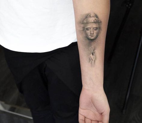 Buddha Tattoo Men, Gautam Buddha Tattoo, Small Buddha Tattoo, Buddhist Tattoo, Buddha Tattoo Design, Buddhist Art Drawing, Buddha Tattoos, Gautam Buddha, Little Buddha