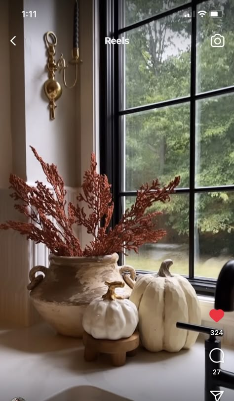 Spanish Fall Decor, Kitchen Buffet Styling, Parisian Fall Decor, European Fall Decor, Modern Traditional Fall Decor, Timeless Fall Decor, Simple Fall Home Decor, Eclectic Fall Decor, Classy Fall Decor