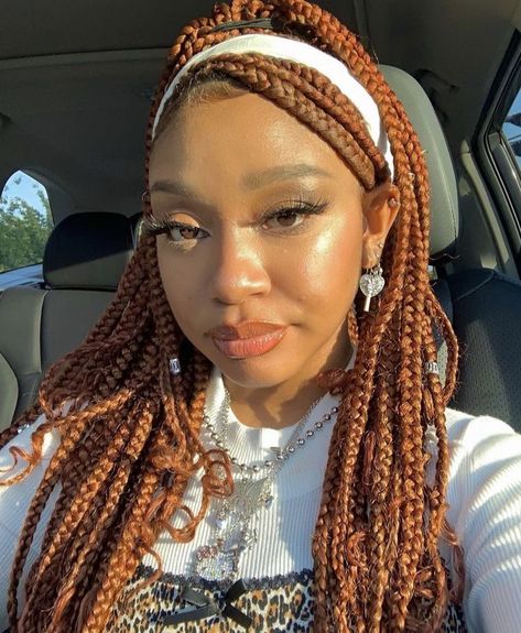 Dark Ginger Hair Black Women Braids, Black And Ginger Box Braids, Box Braids Ginger, Ginger Braids Black Women, Ginger Box Braids, Braided Hairstyles Black, Ginger Braids, Cute Box Braids, Hairstyles Black Women