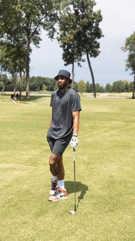 Golf Style Men, Mens Street Style Urban, Mens Golf Fashion, I Love Beards, Golf Inspiration, Nba Outfit, Nba Fashion, Hype Clothing, Fits Aesthetic