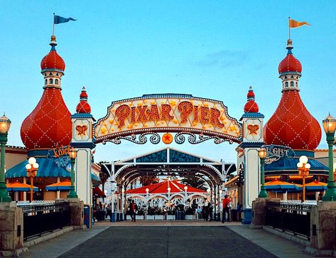 I can't talk re-theming without mentioning the change from Paradise Pier to Pixar Pier. Pixar Pier Aesthetic, Boardwalk Aesthetic, Disney Architecture, Disneyland Aesthetic, Pixar Pier, Park Signage, Concert Stage Design, Planet Coaster, Disneyland California Adventure