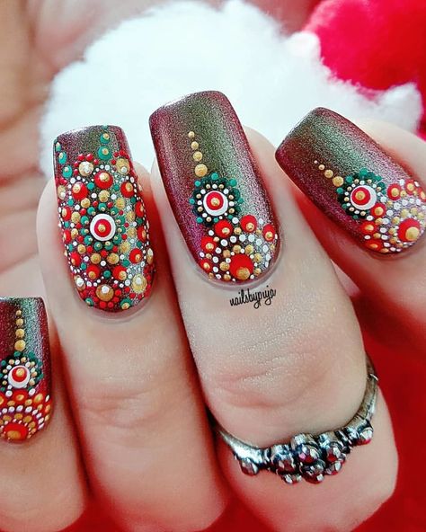 Top Indian Wedding Nails For Every Bridal Look: Ideas + FAQs ❤ Indian wedding nails guests #weddingforward #wedding #bride Bridal Nail Art Indian, Nail Art Indian, Neutral Wedding Nails, Indian Wedding Nails, Indian Nails, Modern Design Ideas, Bridal Nails Designs, Bridal Nail, Natural Nail Art