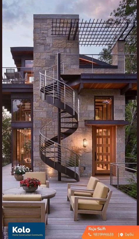 Staircase, exterior, outdoor, garden, delhi, koloapp, kerala Spiral Staircase Outdoor, Home Exterior Design, Staircase Outdoor, Rooftop Terrace Design, Rooftop Design, Exterior Stairs, Stairs Design Modern, House Arch Design, Minimal House Design