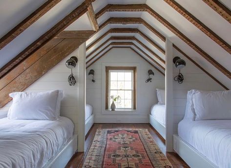 Attic Bunk Room, South Carolina College, Attic Bedroom Designs, Craftsman Interior, Bunk Rooms, Witch Garden, Attic Bedrooms, Perfect Room, Attic Renovation