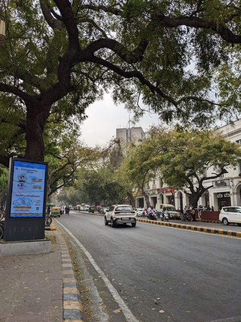 connaught place, new delhi Cannought Place Delhi Snap, Connaught Place Delhi Aesthetic, Cannought Place Delhi, Delhi Connaught Place, Mens Haircuts, Travel India, Connaught Place, Instagram Ideas Post, Haircuts Short