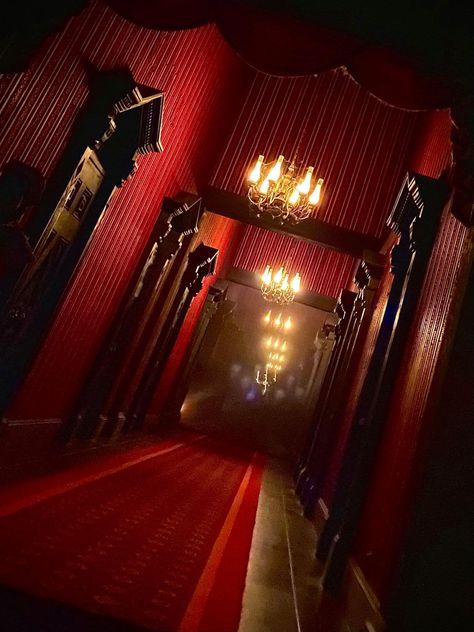 Mad House Aesthetic, Haunted Mansion Aesthetic Decor, Haunted Circus Aesthetic, Red Hotel Room, Haunted Hotel Aesthetic, Halloween Red Aesthetic, The Phantom Of The Opera Aesthetic, Haunted House Inside, Alastor Aesthetic