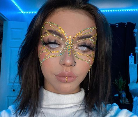 Girl Halloween Makeup, Make Carnaval, Holloween Makeup, Makeup Ojos, Rhinestone Makeup, Indie Makeup, Retro Makeup, Face Paint Makeup, Face Art Makeup