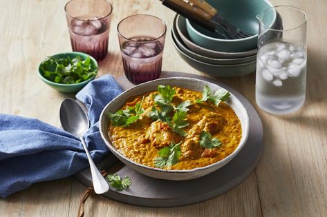 Butter Chicken Dahl Chicken Dahl Recipe, Tandoori Paste, Dahl Recipe, One Pot Dishes, Dinner This Week, Meal Kit, Chopped Tomatoes, Curries, Butter Chicken