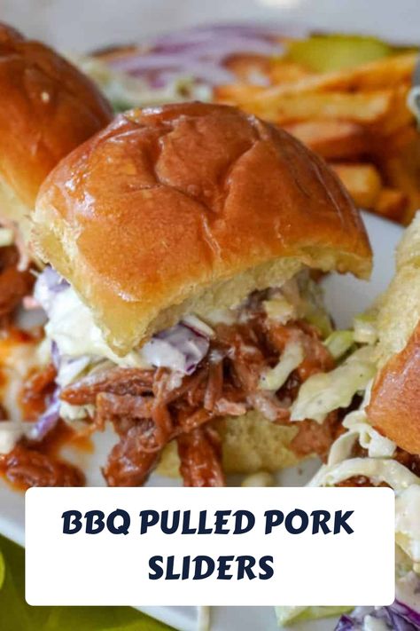 Pulled pork sliders are juicy slow cooked, shredded pork tossed in BBQ sauce and sandwiched between toasted buns and melty cheese. Bbq Pulled Pork Sliders, Pork Sliders Recipes, Easy Pulled Pork, Barbecue Pulled Pork, Pulled Pork Sliders, Pulled Pork Leftovers, Homemade Coleslaw, Pork Sliders, Slider Buns