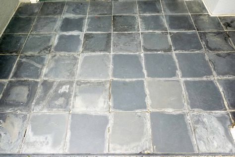 How to Paint Exterior Slate Tile - Painting Slate Tile Floors, Painting Over Tiles, Grey Slate Tile, Outdoor Tiles Floor, Outdoor Tile Patio, Black Slate Tiles, Slate Patio, Exterior Tiles, Porch Tile