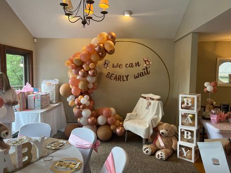 We can bearly wait decor and we can bearly wait balloon arch Balloon Arch, Baby Shower Themes, Balloons, Baby Shower, Canning