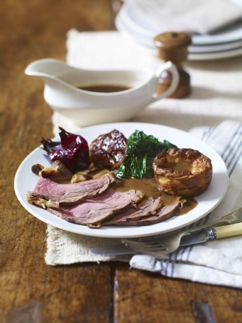 Silverside Recipe, Roast Beef With Yorkshire Pudding, Classic Roast, Yorkshire Puddings, British Recipes, Keto Beef, Sunday Recipes, Yorkshire Pudding, Real Family