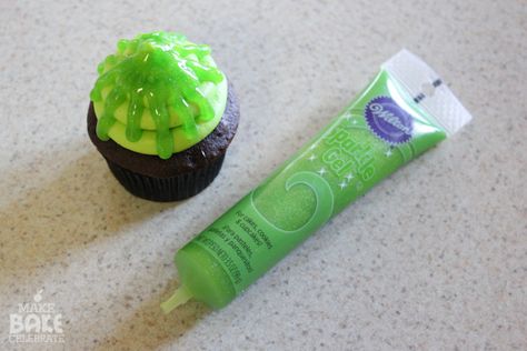 Slime Themed Cupcakes, Ghostbusters Themed Food, Goosebumps Themed Food, Ghostbuster Cupcake Ideas, Ghostbusters Desserts, Green Slime Cupcakes, Goosebumps Party, Ghostbusters Cake, Ghost Busters Birthday Party