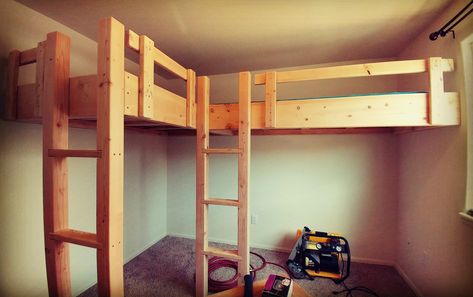 DIY Loft Beds - The hubby made this bed for our twin girls so they can have more room in their bedroom. #diyloftbed 2 Twin Loft Beds In One Room, Double Loft Bed Plans, 2 Loft Beds In One Room Small Spaces, Corner Loft Beds Diy, Corner Double Loft Bed, Twin Loft Bed Plans Free, Twin High Corner Loft Bed, 2 Loft Beds In One Room, Diy Loft Beds