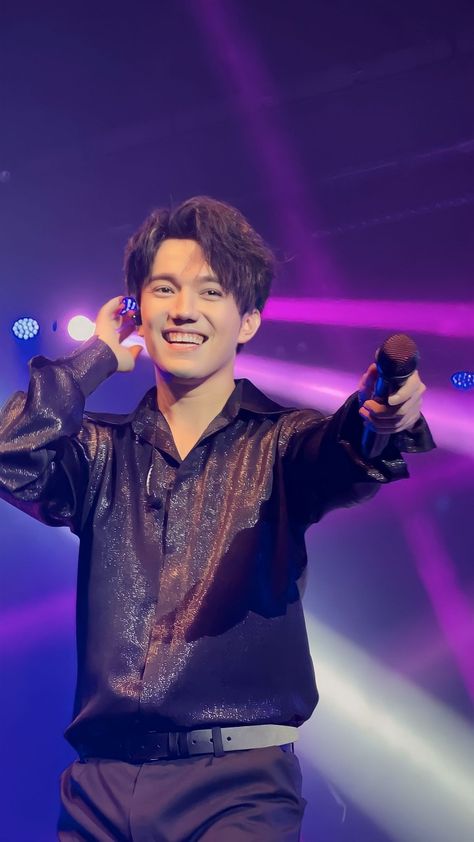 Dimash Qudaibergen, Kawaii Cooking, Dimash Kudaibergen, Beautiful Voice, Boyfriend Material, Fangirl, The Voice, Photo And Video