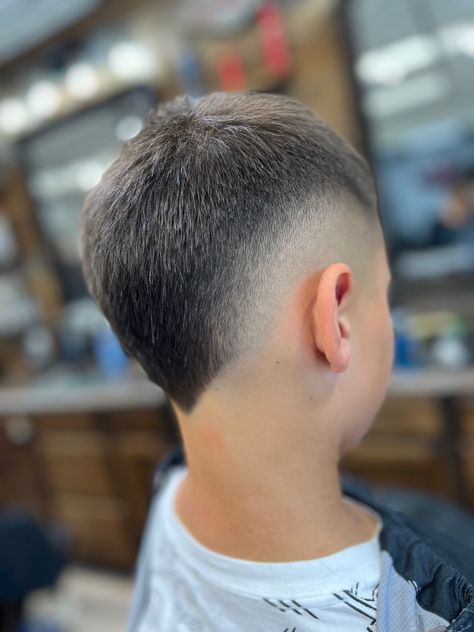 Fohawk Haircut Fade, Kids Fade Haircut, Kid Boy Haircuts, Boys Haircuts With Designs, Boys Fade Haircut, Boys Haircut Styles, Baby Haircut, Short Hair For Boys, Boy Haircuts Short