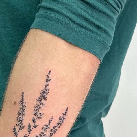 Wildflowers | Fine Line Tattoo on Instagram: "A bouquet of heather for his mom ✨💜✨ #heather #wildflowertattoo #illustrativetattoo #daintytattoo #finelinetattoo #floraltattoo #queerartist #torontotattoo" Heather Twig Tattoo, Heather Flower Tattoo Ideas, Heather Flowers Tattoo, Scottish Heather Tattoo, Fine Line Heather Flower Tattoo, Heather Tattoo, Whimsical Tattoos, Wildflower Tattoo, Dainty Tattoos