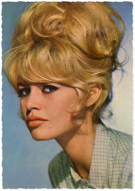 Bardot Hair, Bridgette Bardot, 1960s Hair, 60s Hair, Beehive Hair, Bridget Bardot, Catherine Deneuve, Retro Hairstyles, Brigitte Bardot