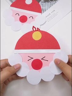 Santa Claws, Preschool Christmas Crafts, Christmas Arts And Crafts, Preschool Arts And Crafts, Seni Dan Kraf, Hand Crafts For Kids, Arabic Alphabet, Christmas Card Crafts, Preschool Christmas