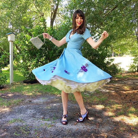 Twirling in my garden in a 1950's violet-embroidered Marjorie Montgomery dress of dreams from Downtown Designs on Jay, because I dress up for me. Twirling Drawing Reference, Person Twirling In Dress, Twirling Pose Reference Drawing, Spinning Dress Reference, Woman Spinning In Dress, Dress Twirl Reference, Woman Twirling In Dress, Twirling Dress Reference, Twirling Reference