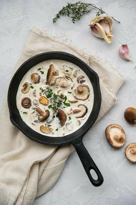 Food Photography Composition, Food Photoshoot, Food Photography Tips, Food Drink Photography, Food Photography Inspiration, Food Photography Styling, Vegan Cooking, Mushroom Soup, Photographing Food