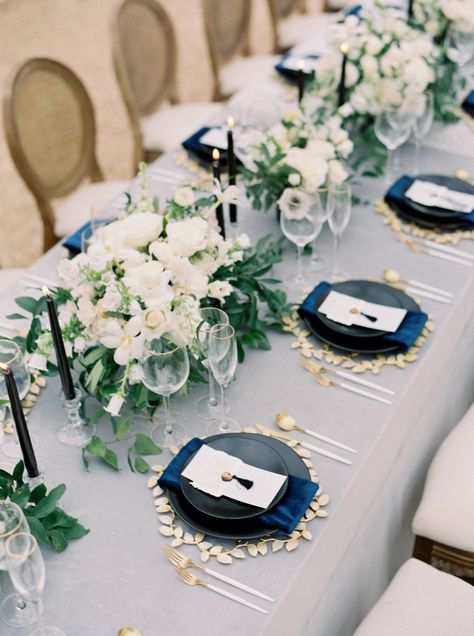 Navy Reception Decor, Elegant Navy Blue Wedding, Blue Place Settings, Navy Wedding Theme, Midnight Blue Wedding, Blue Wedding Decorations, Gazebo Wedding, Dream Wedding Decorations, Greenhouse Wedding