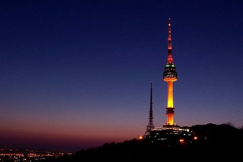 N Seoul Tower, Seoul Tower, Namsan Tower, Han River, Travel South, Seoul South Korea, River Cruises, 영감을 주는 캐릭터, Shopping Center