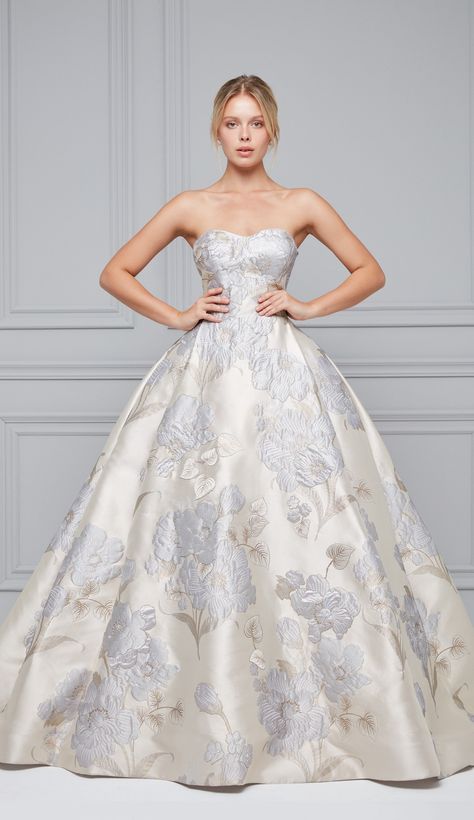 pretty fairytale wedding dress, from Oleg Cassini Debut Dress, Oleg Cassini Wedding Dress, Fairytale Wedding Dress, Fancy Frocks, Oleg Cassini, Iconic Dresses, Evening Dresses Elegant, Glam Dresses, Ball Gown Dresses