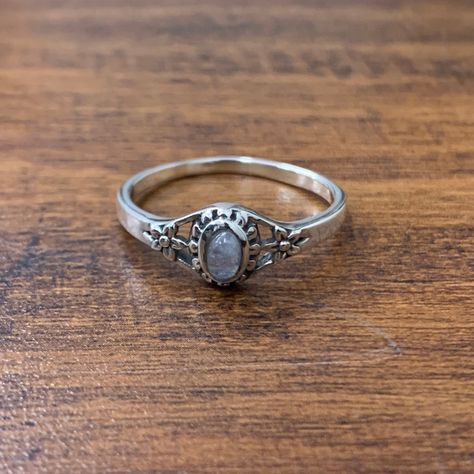 Dainty Silver Ring, Inexpensive Jewelry, Zierlicher Ring, Natural Gemstone Ring, Ring Birthstone, Dope Jewelry, Funky Jewelry, Ring Dainty, Ring Gemstone