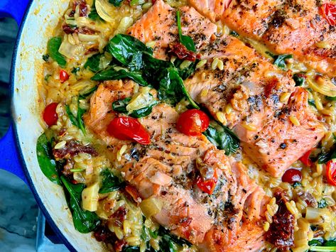 Salmon Spinach Orzo Recipe, Orzo Recipes With Salmon, Salmon Orzo Recipe, Salmon Orzo, Orzo Skillet, Tuscan Salmon Recipe, Tuscan Salmon, Bbq Salmon, Spinach Rice