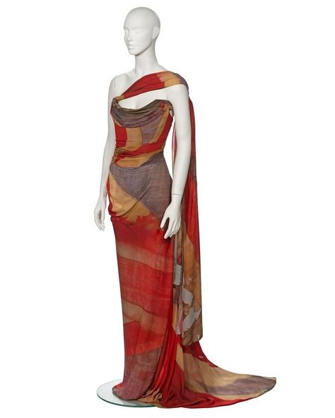 Vivienne Westwood Red Carpet, Ghana Dresses, Vintage Corset Dress, 90s High Fashion, Queen Clothing, Draped Silk Dress, Vivienne Westwood Red, Vintage Red Dress, Vivienne Westwood Dress