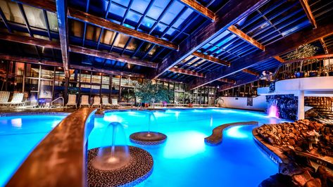 Indoor Water Parks, Pool Resort, Wedding Sites, Woodsy Decor, Indoor Pools, Crystal Springs, Indoor Outdoor Pool, Downhill Skiing, Water Parks