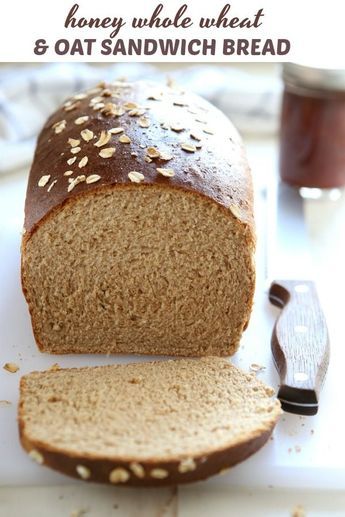 A light and hearty sandwich bread made with 100% whole wheat flour, oats, and honey. Oat Sandwich Bread, Wheat Sandwich Bread Recipe, Quick Oat Recipes, Oat Bread Recipe, Easy Bread Machine Recipes, Honey Oat Bread, Completely Delicious, Oat Bread, Wheat Bread Recipe